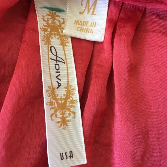 A Diva Coral Red Sleeveless Top Sz Medium - Picture 8 of 8